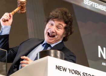 Argentina llegó al Riesgo País más bajo desde 2018