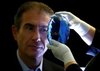 Maurice OSTRO dueño del topacio más grande del mundo