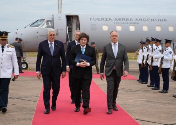 Milei ya está en Asunción para la firma del acuerdo entre el Mercosur y la UE