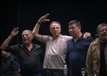 La CGT se quedó sin reunión con los gobernadores y convoca al Consejo Directivo para frenar la Reforma Laboral