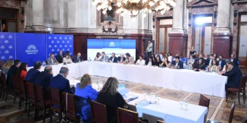 El Gobierno obtuvo dictamen de la Reforma Laboral en el Senado