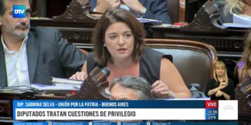 Hay quorum y Diputados debate la Reforma Laboral