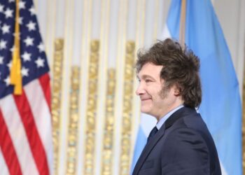 El Riesgo País, que había perforado el piso, subió casi 10 puntos en apenas tres días