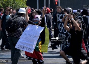 Chile: 14 detenidos en las primeras protestas estudiantiles contra Kast