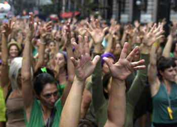 8m 2025 ni una menos