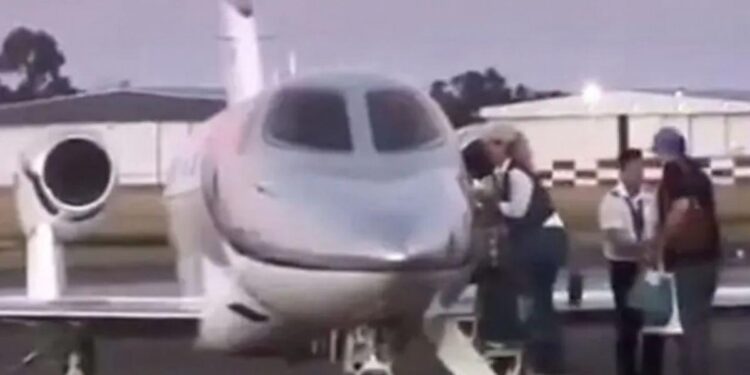 San Fernando volvió a amargar a Adorni: buscaron más facturas del vuelo