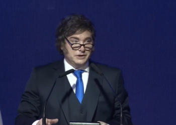 Milei: «Cada vez que desregulamos y bajamos la inflación, devolvemos propiedad privada»