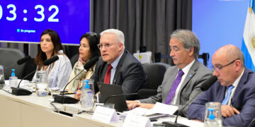 Glaciares: otra jornada de rechazos y fallas técnicas que sembraron incertidumbre en el oficialismo