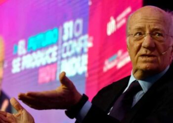 El empresario más odiado por el Presidente es el argentino más rico del país