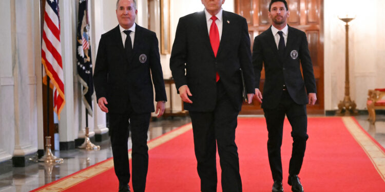 Debate nacional por la visita de Messi a Trump