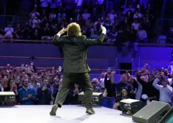 Con un mimito para Trump, insultos a Sánchez y la cantinela de «zurdos roñosos», Milei cerró un foro ultra en Madrid