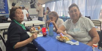 Comer o pagar el alquiler; comprar remedios y deber servicios: así viven los jubilados de «la mínima»