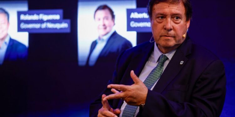 Ley de glaciares: Weretilneck habría otorgado en secreto permisos de cateo sobre 10 mil hectáreas