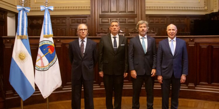 Bullrich retrocede, avanza Karina y Mahiques recalcula otro Código Penal