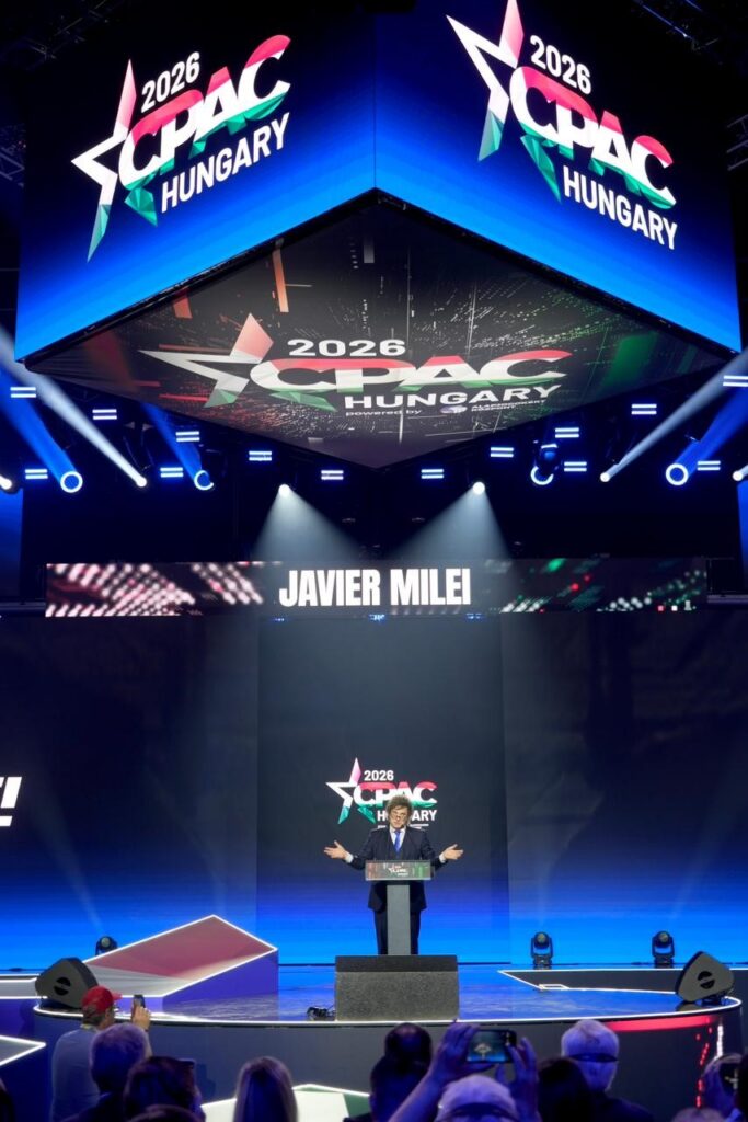 Milei en la versión húngara de la Conferencia Política de Acción Conservadora (CPAC)
