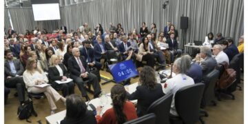 Ley de Glaciares: empezó la audiencia pública pero con la sombra de una impugnación