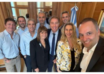 Sin leyes, con escándalos y proyectos trabados: el Congreso se le desordena  al Gobierno