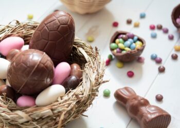 A una semana de la Pascua, la producción de huevos de chocolate cayó 15%