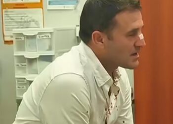 El diputado Pelli se recupera de la violenta agresión que sufrió cuando visitaba una zona inundada en Tucumán