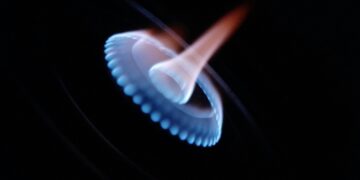 Un hogar necesita más de $ 200 mil para cubrir los servicios