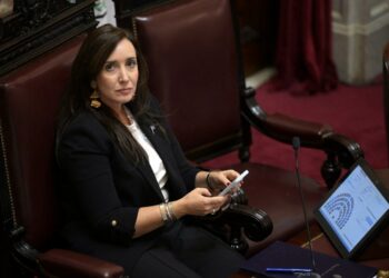 En medio de otro escándalo, Presti relanzará la obra social militar cuando Petri cumple años
