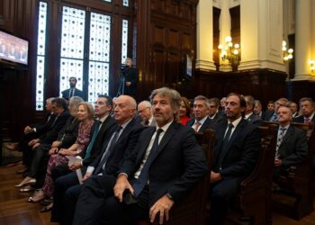 El Gobierno presentó un «per saltum» ante la Corte para que se expida sobre la reforma laboral