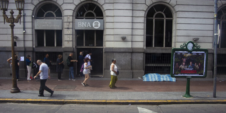 Créditos del Nación: denuncian a los funcionarios y diputados de LLA que accedieron a las hipotecas