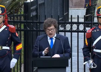 Milei reafirmó su compromiso con las Fuerzas Armadas en el acto por Malvinas