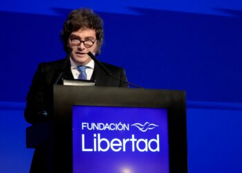 Milei polémico en la cena de la Fundación Libertad: «Soy el Presidente que menos gana en América»