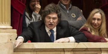 El Gobierno pierde la «calle online»: Adorni tuvo un nuevo pico de menciones negativas