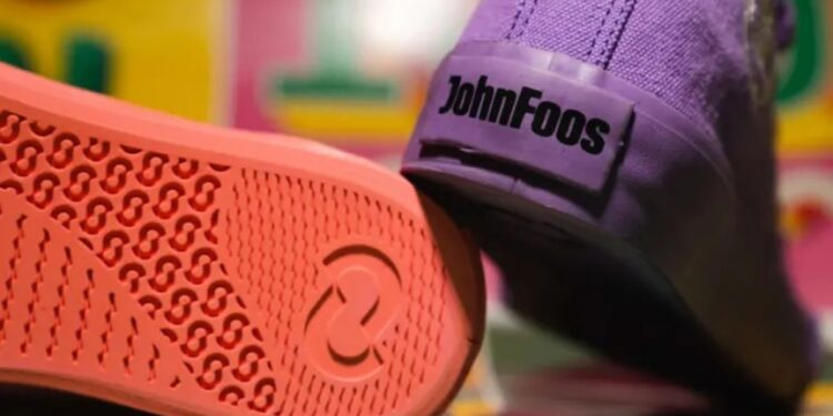 John Foos cierra su fábrica en Argentina y pasará a importar zapatillas