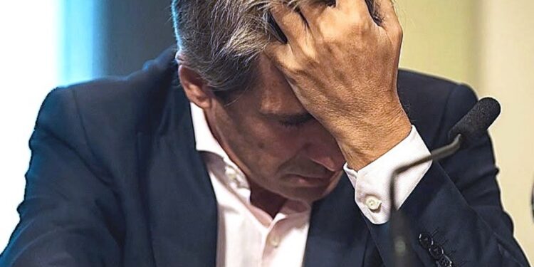 Corrupción: echaron a un funcionario que no declaró propiedades y piden indagar al jefe de ARCA