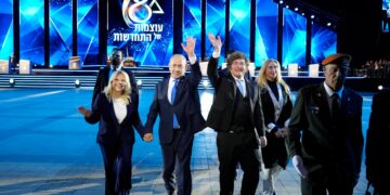 Milei anunció que buscará eliminar las PASO y Marra dijo que «son mejores que la lapicera»