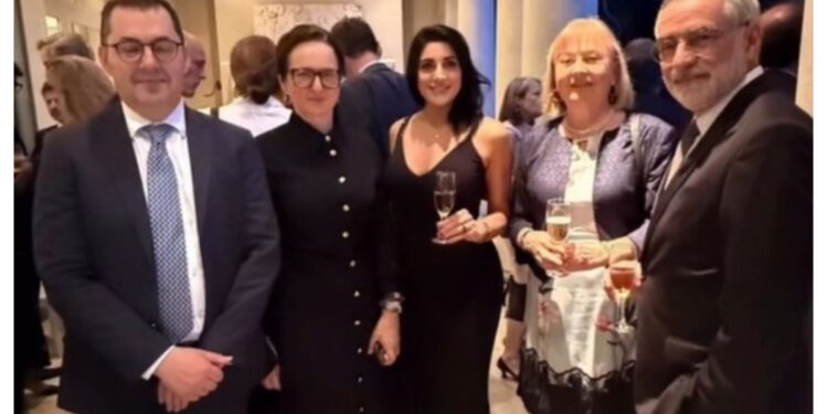 “Fue el CM”: Santillán culpó a su equipo tras el papelón por “Checoslovaquia”