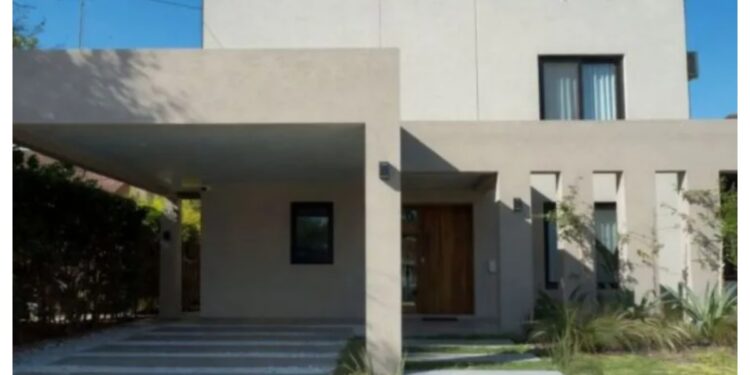 La ruta del dinero de Adorni: investigan lujosas remodelaciones en un country