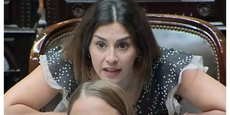 Denuncian a Milei por “hostigamiento sistemático” tras el cierre de Casa Rosada a la prensa