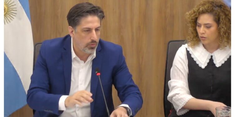 Senado: buscan que ningún gobierno pueda volver a cerrar la sala de prensa de la Rosada