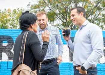 Los dos intendentes en la recorrida de las obras.