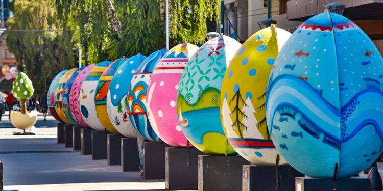 Viajar en Semana Santa consume casi un sueldo entero