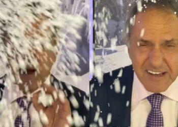 Nieve de telgopor, la metáfora perfecta para el país de Milei