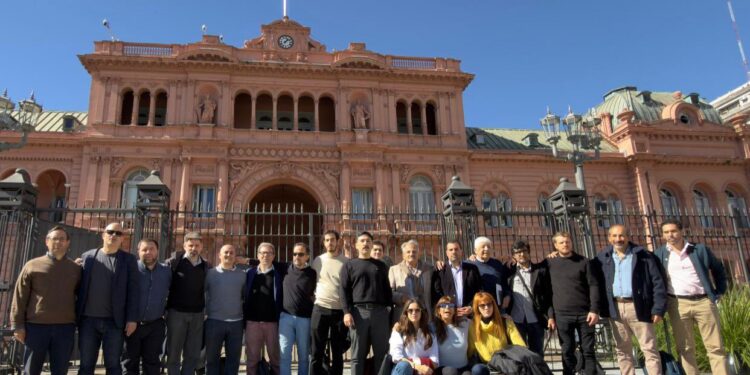 El lunes volverá a funcionar la Sala de Prensa de Casa Rosada y Adorni dará una conferencia