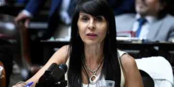 La diputada Lorena Villaverde fue detenida en Estados Unidos acusada de narcotráfico.