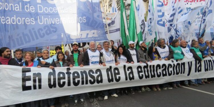 Las Universidades paran hasta el jueves en reclamo del financiamiento aprobado en el Congreso