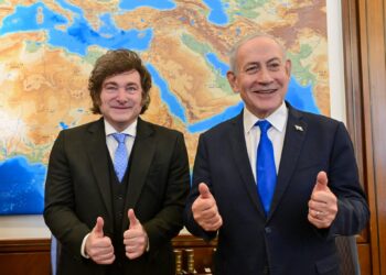 Milei en Israel: visita al Muro de los Lamentos y firma de convenios con Netanyahu