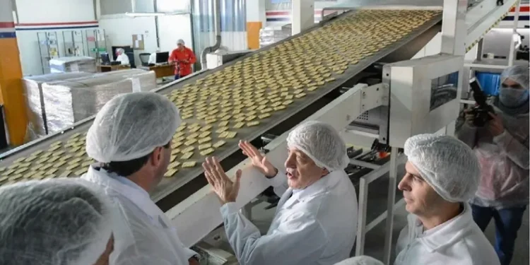 La histórica marca de galletitas Tía Maruca cerró su principal fábrica