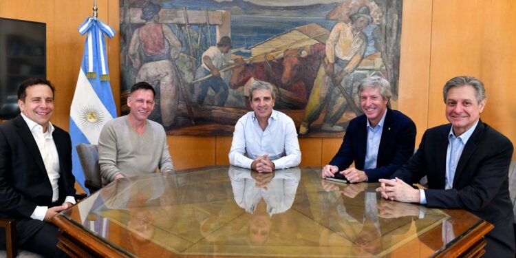 Thiel se reunió con Caputo en medio de la redacción del Súper RIGI