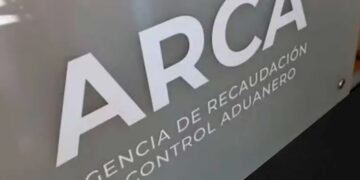 Ocho de cada diez denunciados por evasión fueron beneficiados por una ley libertaria