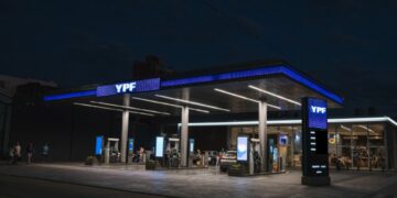 YPF ajusta 1% los combustibles y extiende su esquema de contención de precios