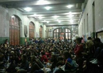 Estudiantes toman el Nacional Buenos Aires y el Pellegrini por la Ley Financiamiento Universitario