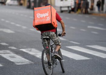 Empleo de plataforma: un millón de trabajadores que luchan en la informalidad